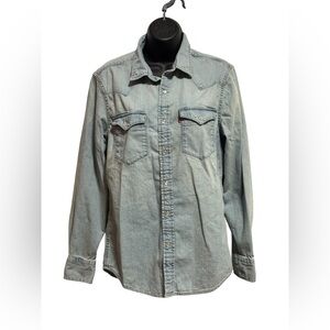 Levi's Classic Blue Denim Shirt